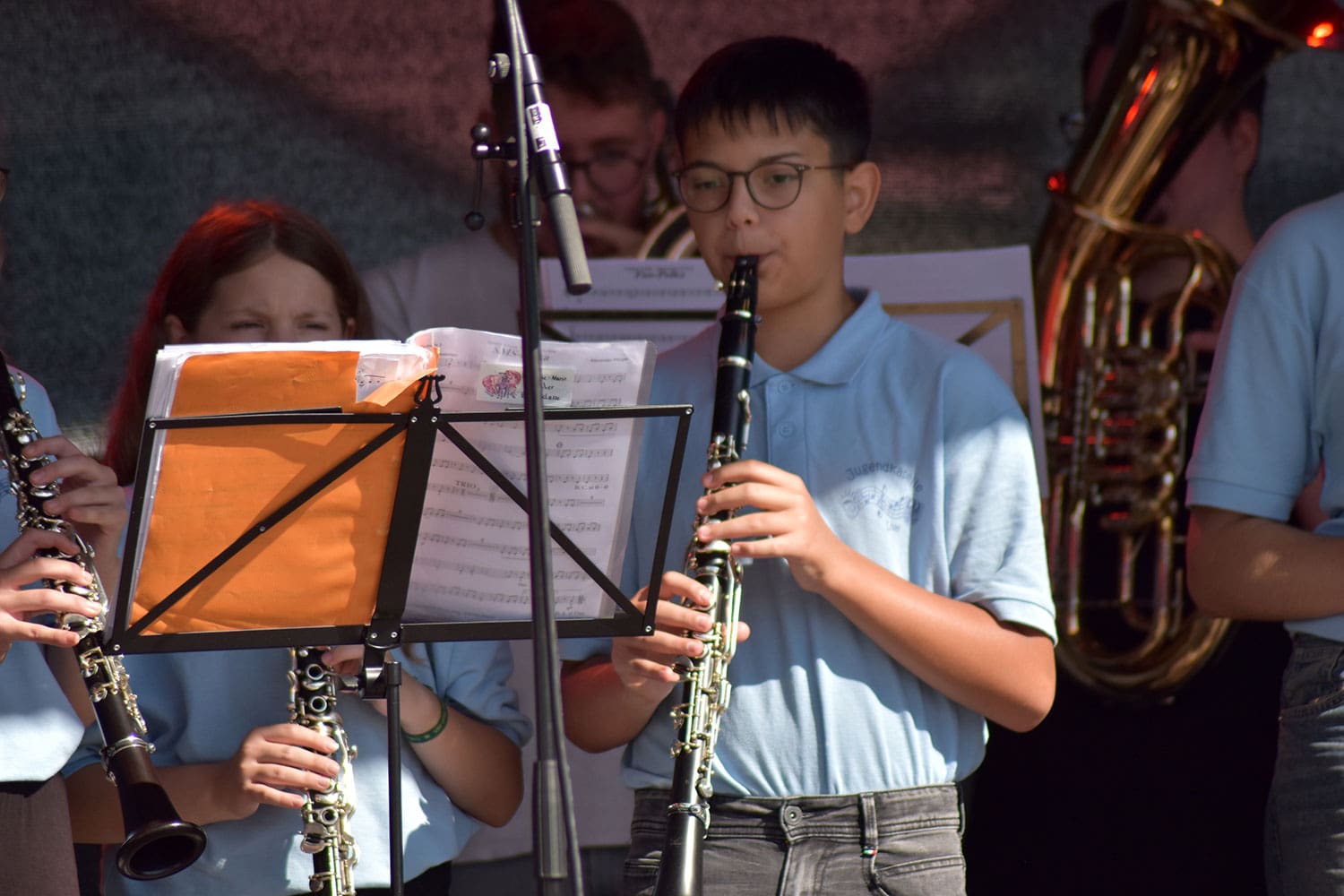 Junge Musiker der Jugendkapelle Schongau während ihres Auftritts bei der MusiConnect 2024