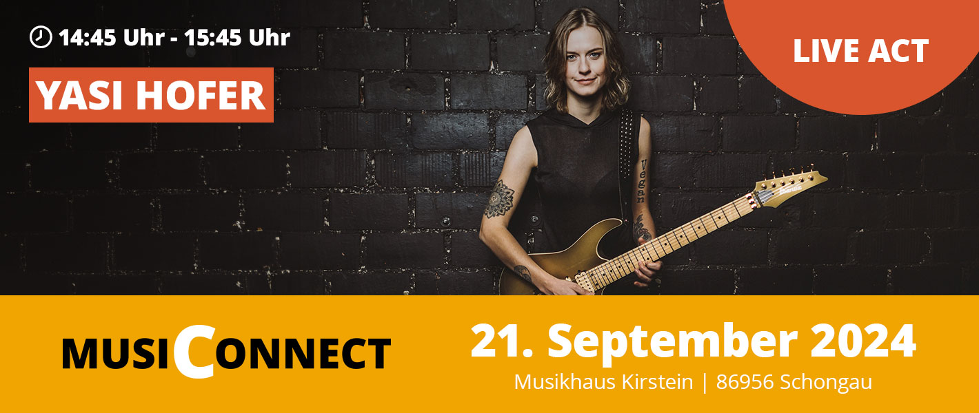 Banner Yasi Hofer bei der MusiConnect 2024 im Musikhaus Kirstein