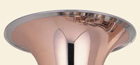 Cerveny - Feine Blechblasinstrumente seit 1842. Der Becherrand aus Neusilber erhöht die Stabilität des Schallstücks.